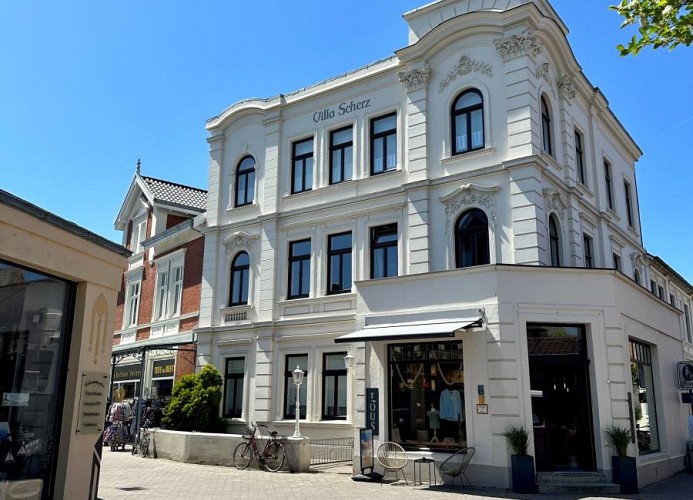 Strandstr. 2
